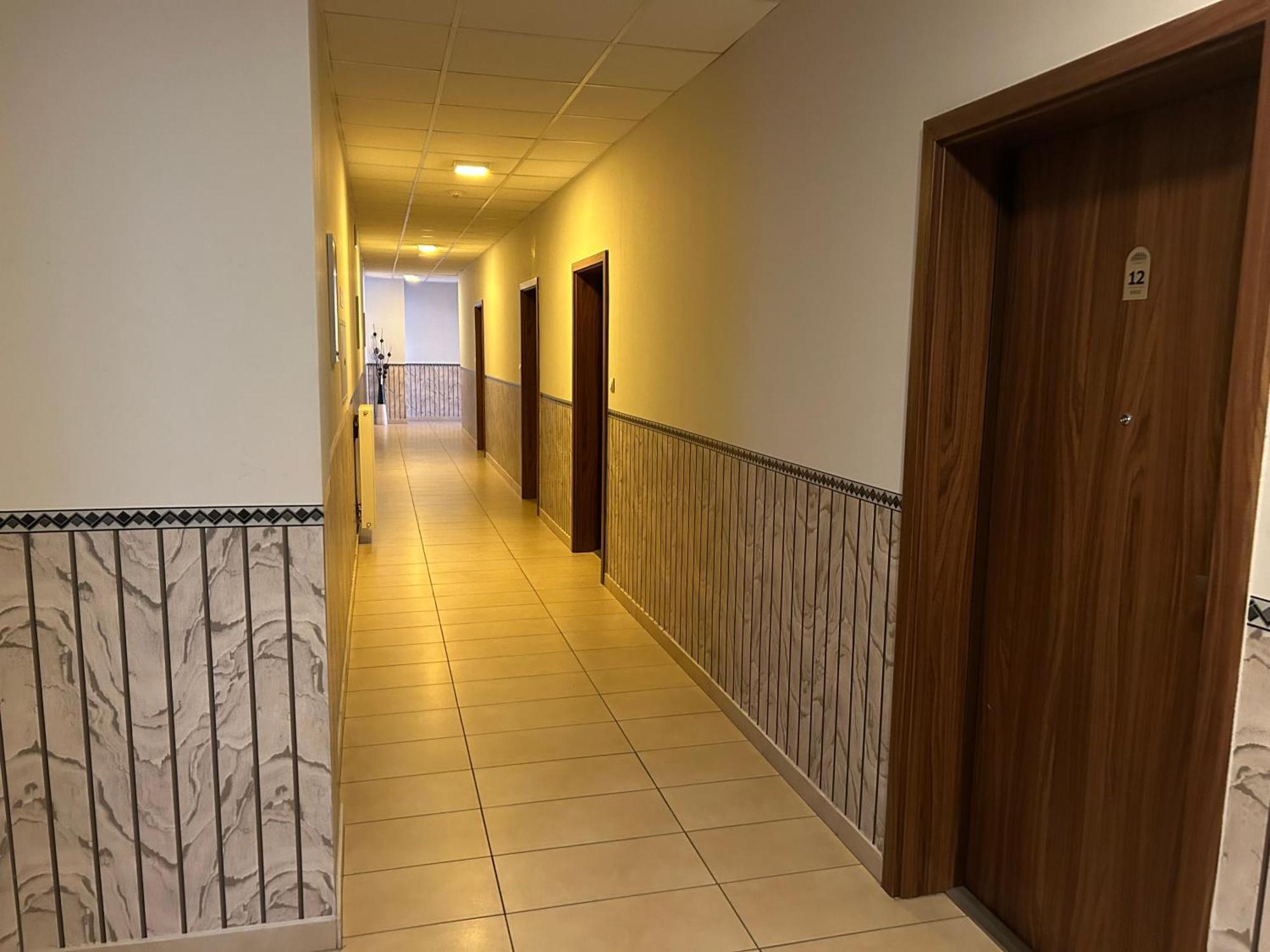 H-T-L Apartamenty Junior Nowa Sol Exterior photo